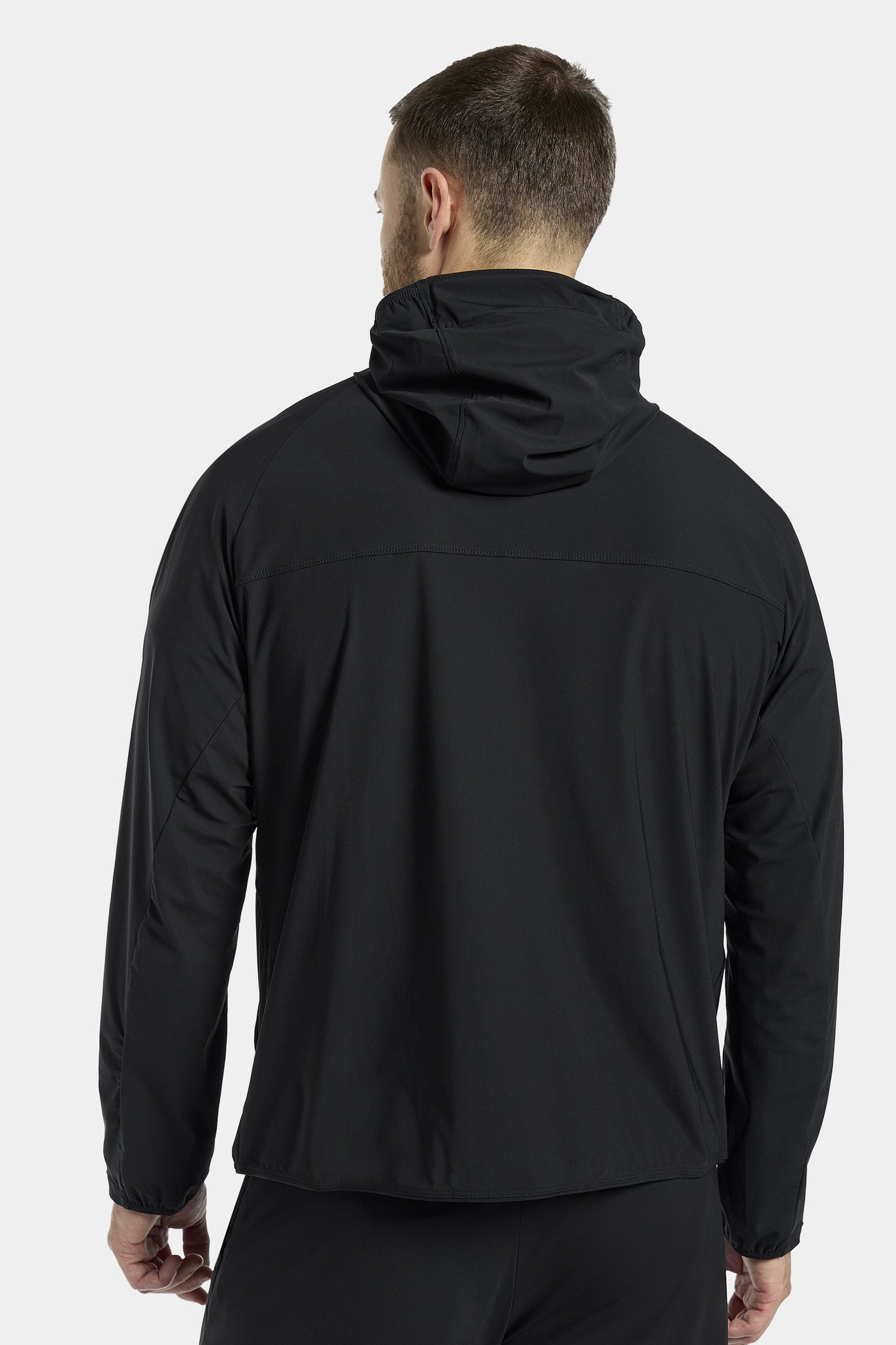 DIE AKTIVE KAPUZEN-WINDJACKE