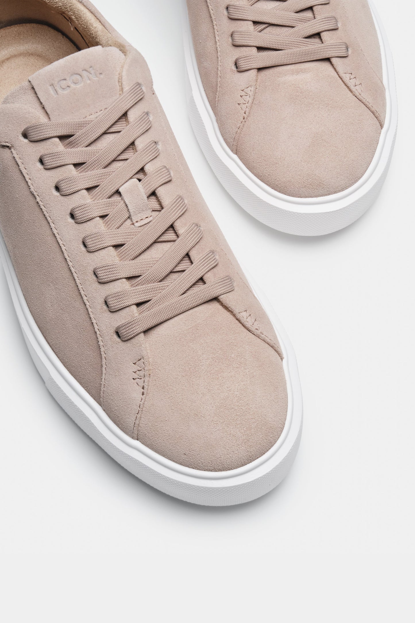 DER KLASSISCHE WILDLEDER-SNEAKER